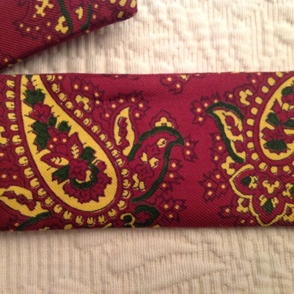 BLOOMINGDALE'S Paisley Batwing Bowtie Vintage Bloomingdale's Men's Store - Picture 8 of 13